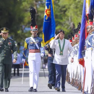 رئيس الفلبين: سندافع بقوة عن حقوقنا في بحر الصين الجنوبي