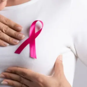 بعد الزيادة في الحالات بين النساء الأصغر سناً... توصيات معدّلة بشأن فحص سرطان الثدي