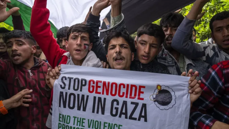 احتجاجات كبرى في كشمير إدانةً للجرائم الإسرائيلية على غزة