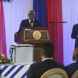 إدغار لوبلان فيس رئيساً بالتوافق للمجلس الانتقالي في هايتي
