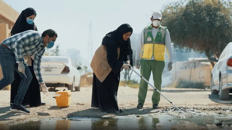 وزارة التغير المناخي والبيئة تكثف جهود المرحلة الثالثة من "حملة مكافحة البعوض" في الإمارات