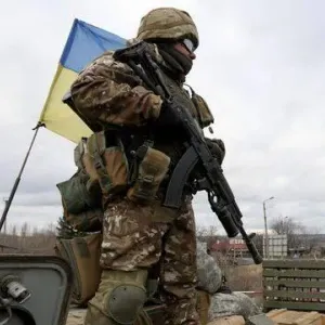 آلاف السجناء يقدمون طلبات انضمام إلى الجيش الأوكراني