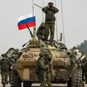 الجيش الروسى يستخدم دراجات نارية ومركبات رباعية في عملية تحرير ستارومايورسكوى