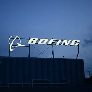 شركة Boeing تتوقع تباطؤ إنتاج طائرات 787 دريملاينر بسبب نقص قطع الغيار