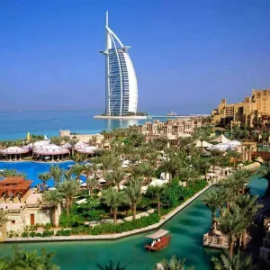250 مليار درهم إنفاق السياح المتوقع في الإمارات 2024