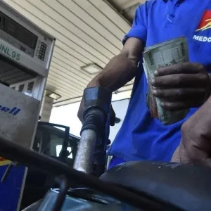 جدول أسعار جديد للمحروقات... كم بلغ سعر البنزين؟