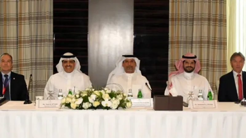 وزير النفط والبيئة يجتمع مع وفد سعودي من وزارة الطاقة وشركة "أرامكو"