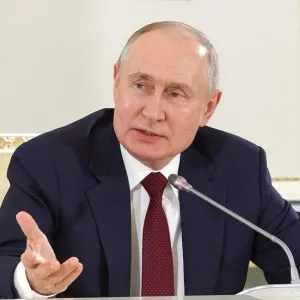 بوتين: مجمع الوقود والطاقة الروسي يتطور بشكل مطّرد وموثوق