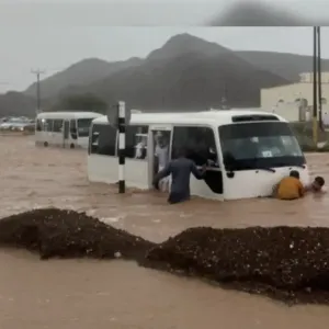 ارتفاع عدد الوفيات جراء الطقس السيئ في سلطنة عمان إلى 21