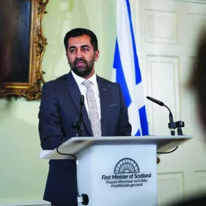 حمزة يوسف يتنحى من رئاسة وزراء اسكوتلندا