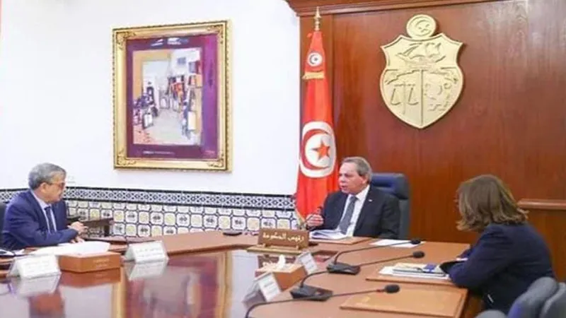 هذا فحوى لقاء رئيس الحكومة بمحافظ البنك المركزي التونسي..
