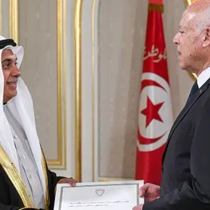 رئيس الجمهورية يتسلّم دعوة للمشاركة في القمة العربية