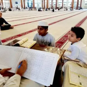 مساجد الشارقة.. منارات لتعليم القرآن في رمضان