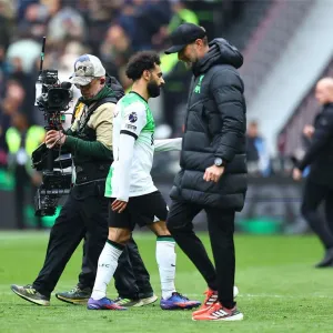 سونيس يحذر مدرب ليفربول الجديد من محمد صلاح