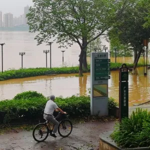 الصين تحذر من ارتفاع درجات الحرارة وفيضانات