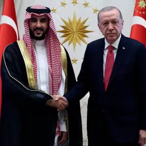 بعد عام من توقيع خطة التعاون العسكري.. خالد بن سلمان يلتقي أردوغان ويعقد مباحثات في تركيا