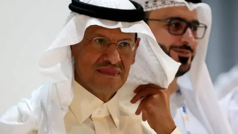 الأمير عبدالعزيز بن سلمان يعلن تسجيل مشروعي «الغاط ووعد الشمال» رقماً قياسياً في إنتاج الطاقة
