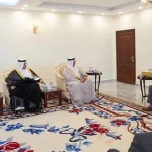 رئيس مجلس الوزراء في الجمهورية اليمنية يستقبل وزير الخارجية