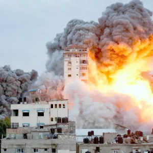 قطاع غزة.. شهداء وجرحى في استهداف قوات الاحتلال عدة مناطق