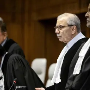 "قرار محكمة العدل الدولية بوقف عملية رفح لا يقيّد إسرائيل، لكن عليها إعطاء الأولوية للوضع الإنساني" - هآرتس