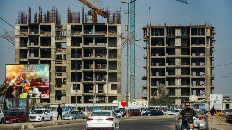 الاستثمار النيابية: العراق سيصبح "ساحة لتسابق الشركات الاجنبية"