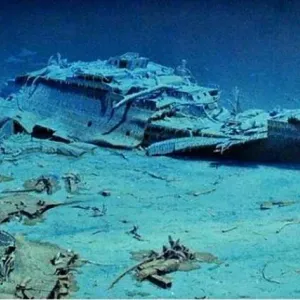 رحلة عمرها 24 سنة إلى حطام تيتانيك.. كيف نجا «جيلين» من الموت في المحيط؟ (خاص)