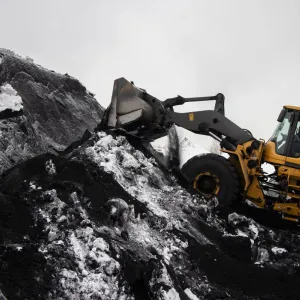 الصين تفقد حماسها لشراء الفحم الروسي وسط ارتفاع تكلفة الاستيراد