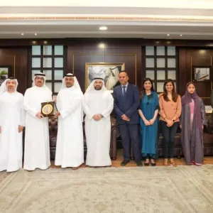 «كهرباء دبي» تحصد جائزة التميز في التحول الرقمي