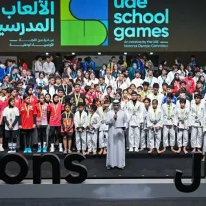أحمد بن محمد: «الألعاب المدرسية» خطوة نوعية تعزز الرياضة الوطنية