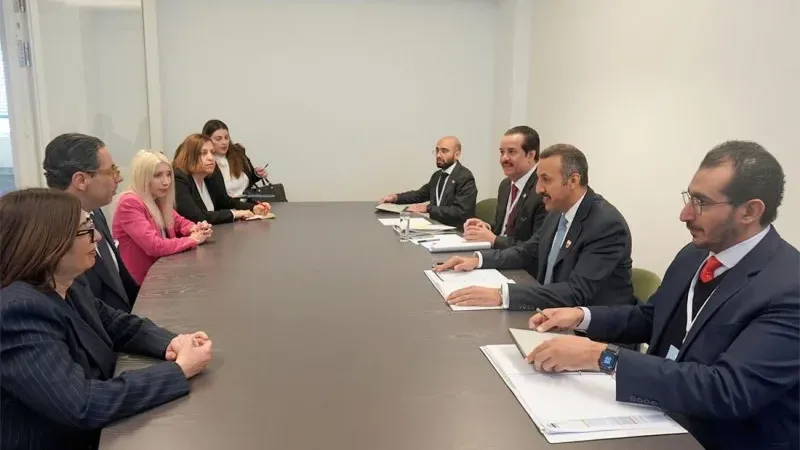 سعادة وكيل وزارة الخارجية للشؤون السياسية يجتمع مع وزير خارجية جمهورية قبرص