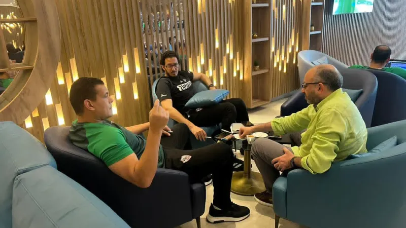 حسام المندوه يعقد جلسات منفردة مع لاعبى الزمالك قبل مواجهة دريمز الغانى