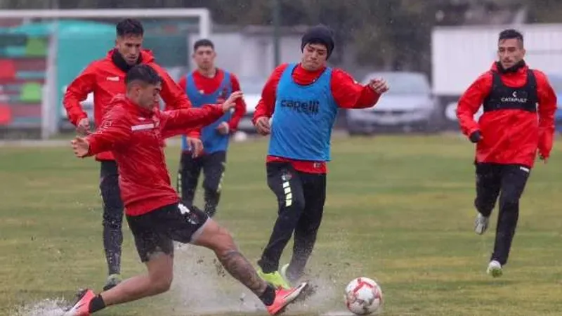 فريق فلسطين التشيلي يواجه إسبانيولا اليوم في الجولة 14 من الدوري