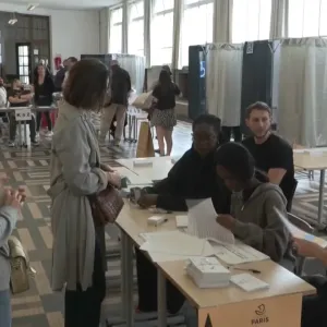 مباشر. الجولة الأولى من الانتخابات التشريعية الفرنسية.. نسبة مشاركة مرتفعة وترقب للنتائج