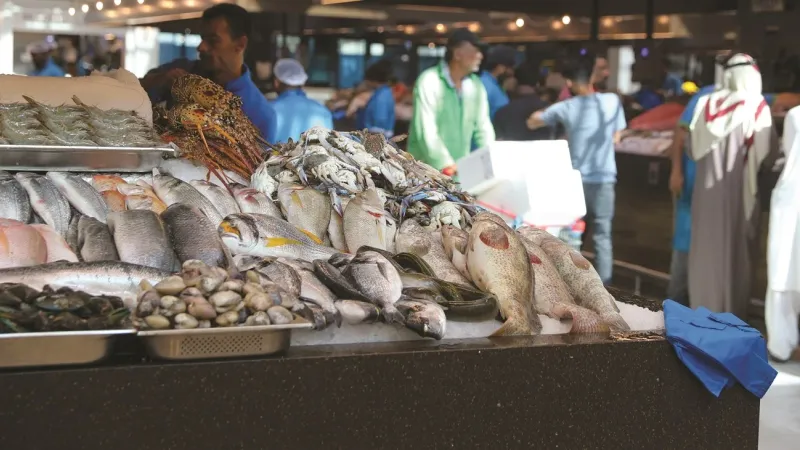 أسواق السمك: ملاذ عشاق المأكولات البحرية في رمضان