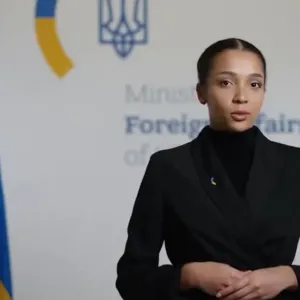 فيديو لمتحدثة باسم خارجية أوكرانيا مّولدة بالذكاء الاصطناعي