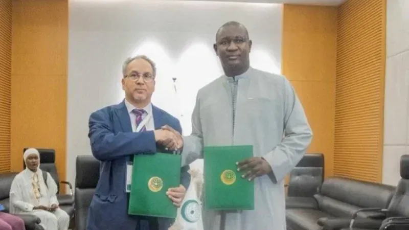 "التعاون الإسلامي" توقع مذكرة تعاون مع وكالة الأنباء السنغالية