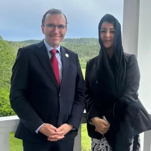 ريم الهاشمي تبحث علاقات التعاون مع وزير خارجية النرويج