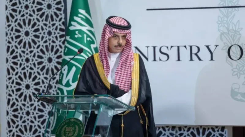 وزير الخارجية ينوه بالتعاون السعودي الباكستاني لمواجهة التحديات وتعزيز التعاون في كافة المجالات