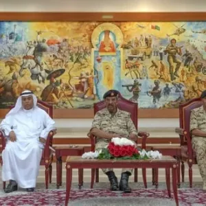 القائد العام لقوة دفاع البحرين يلتقي بعدد من كبار ضباط قوة دفاع البحرين