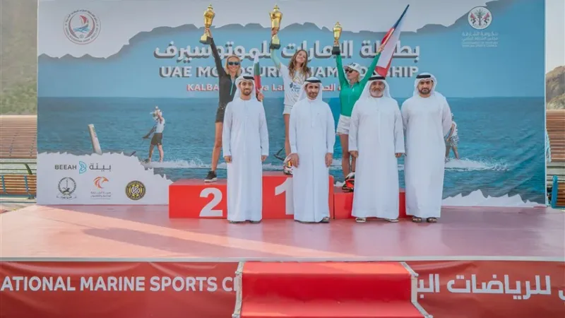 هيثم بن صقر القاسمي يتوج الفائزين ببطولة الإمارات للموتوسيرف