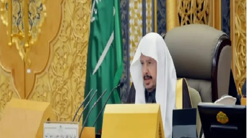 رئيس الشورى يصل القاهرة مترئساً وفد المملكة في المؤتمر السادس للبرلمان العربي
