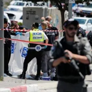 بالفيديو| عملية طعن لشرطي إسرائيلي عند باب الساهرة في القدس