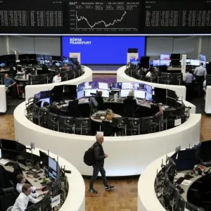 الأسهم الأوروبية تتراجع بعد قرار الفائدة الأمريكية وتباين مكاسب الشركات