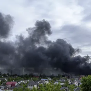 فيديو: مقتل سبعة أشخاص على الأقل في قصف روسي على خاركيف ووزيرة خارجية ألمانيا تصل أوكرانيا