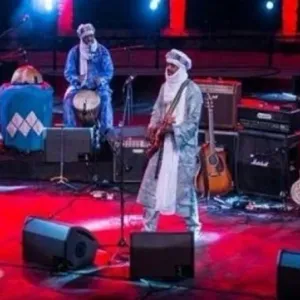 مهرجان الحمامات : كارول سماحة و رامي عياش و فرقة ''تيناروين''