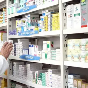سايحي: لا ندرة للأدوية في الجزائر