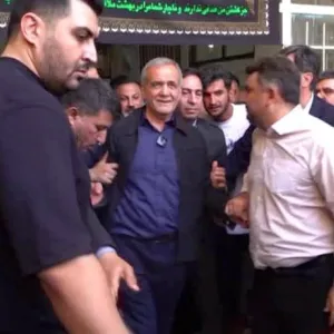 عاجل.. فوز الإصلاحي مسعود بزشكيان برئاسة إيران