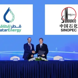 الصين توسع تجارة الغاز الطبيعي المسال مع قطر