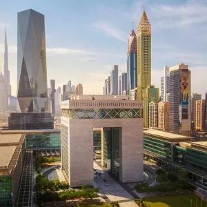 القطاع الخاص في الإمارات يحافظ على أداء قوي خلال مايو.. واستقرار مؤشر مديري المشتريات