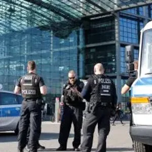 ألمانيا: إصابة عضو حزب يمينى متطرف إثر تعرضه للطعن جنوب غربى البلاد